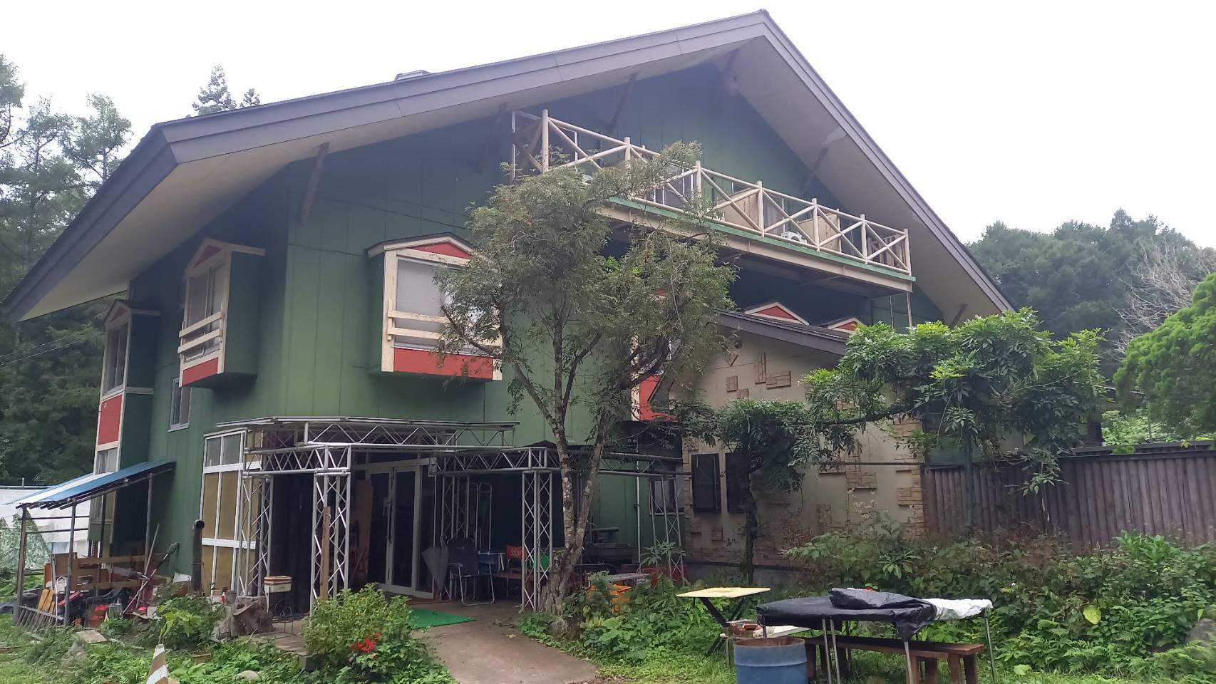 何もしない贅沢を、焚き火とコーヒーで。森の静けさに身をゆだねる、磐梯山麓のひととき。